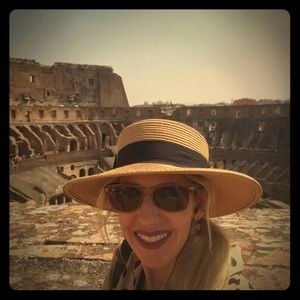 Meet your Posher, Mary